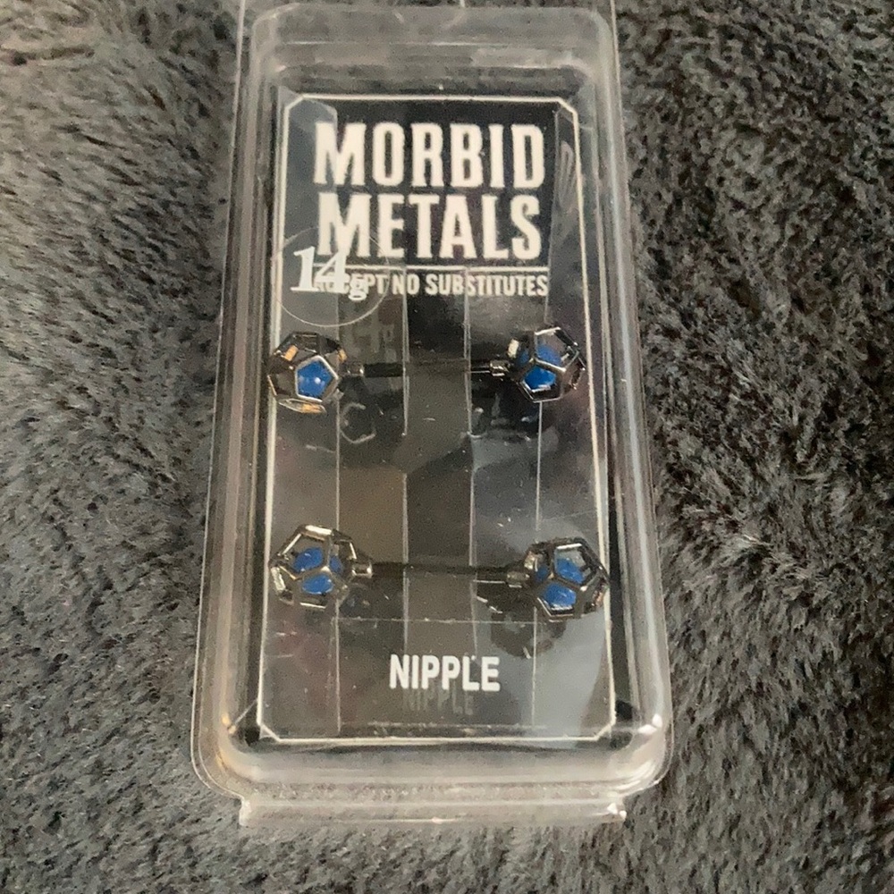 Morbid Metals 14g caged nipple barbell! 💙 NWT